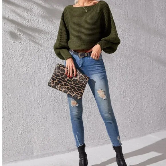 Ribbed Knit Lantern Sleeve Crop Sweater - Picture 4 of 6